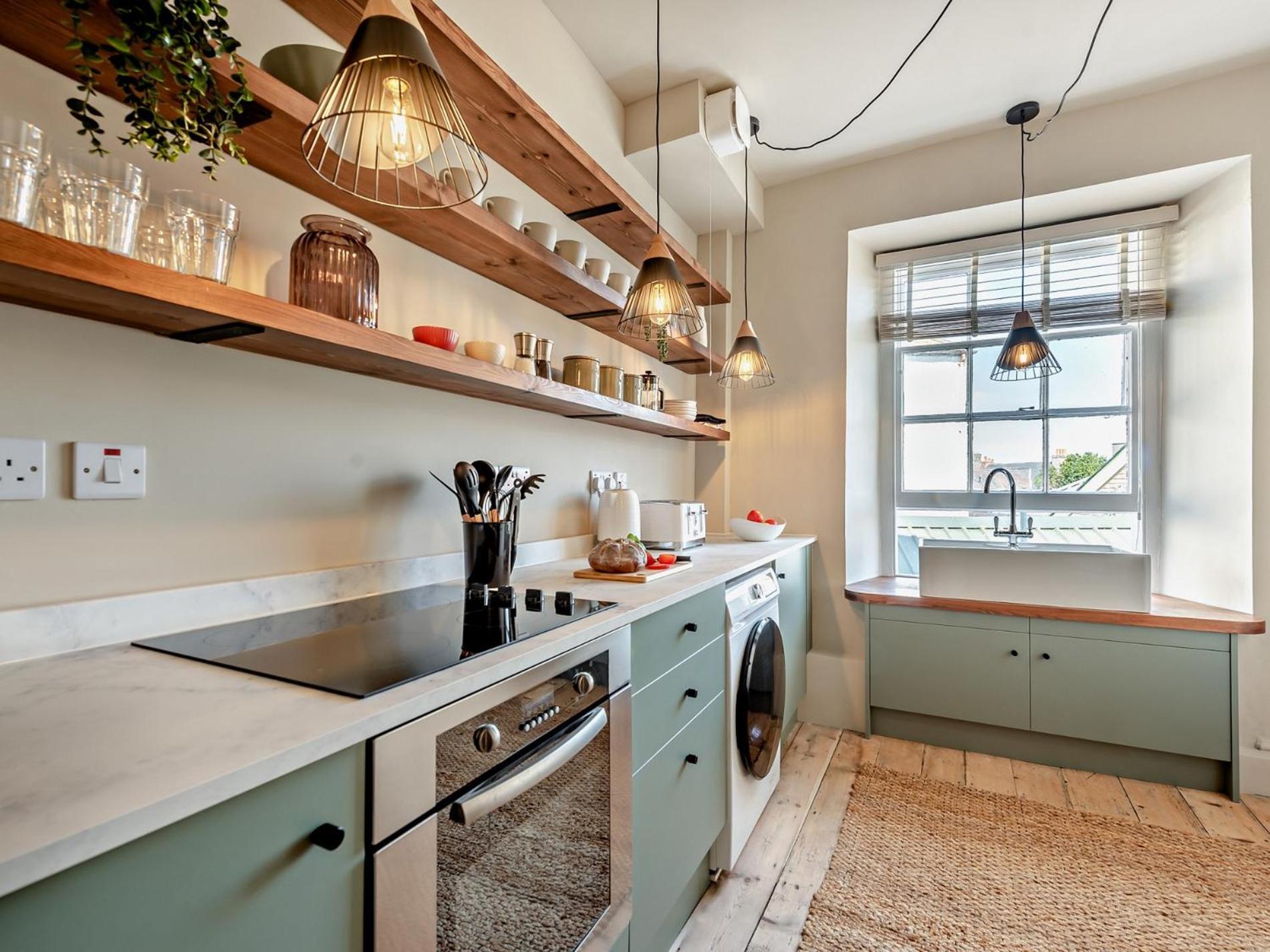 3 Bed In Tenby 95027 Экстерьер фото